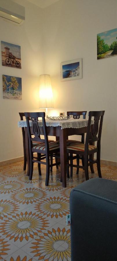 Casa Giulia Apartment เลวานโต ภายนอก รูปภาพ