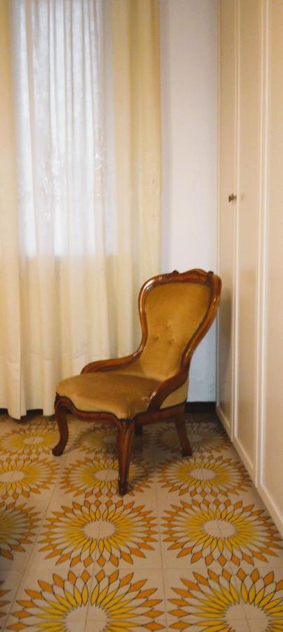 Casa Giulia Apartment เลวานโต ภายนอก รูปภาพ