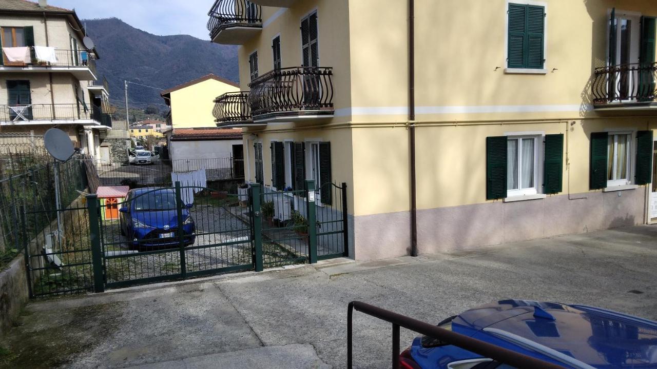 Casa Giulia Apartment เลวานโต ภายนอก รูปภาพ
