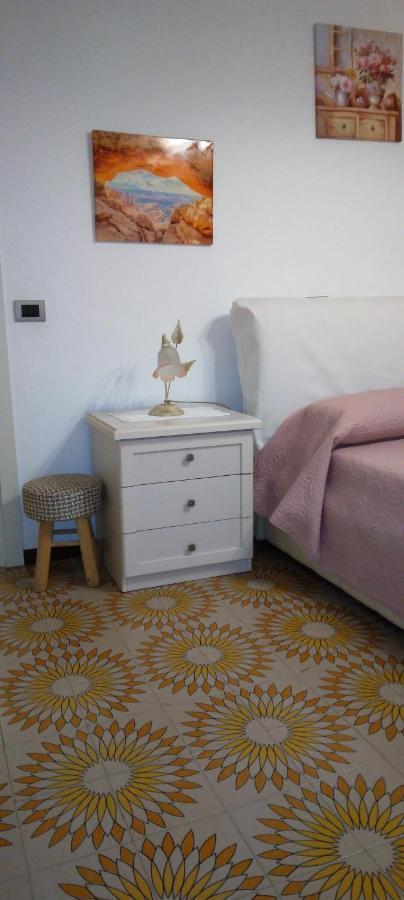 Casa Giulia Apartment เลวานโต ภายนอก รูปภาพ
