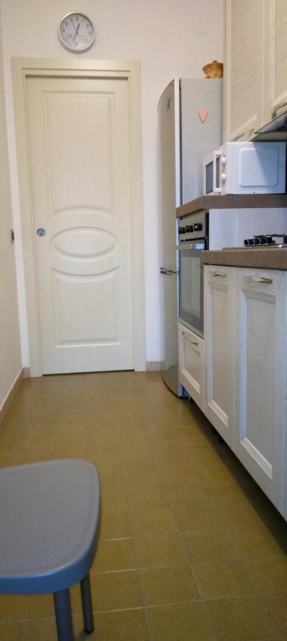 Casa Giulia Apartment เลวานโต ภายนอก รูปภาพ