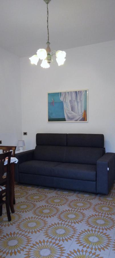 Casa Giulia Apartment เลวานโต ภายนอก รูปภาพ