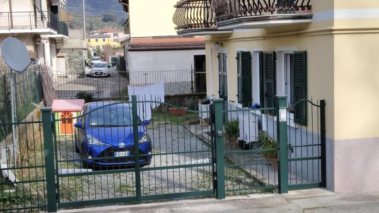 Casa Giulia Apartment เลวานโต ภายนอก รูปภาพ