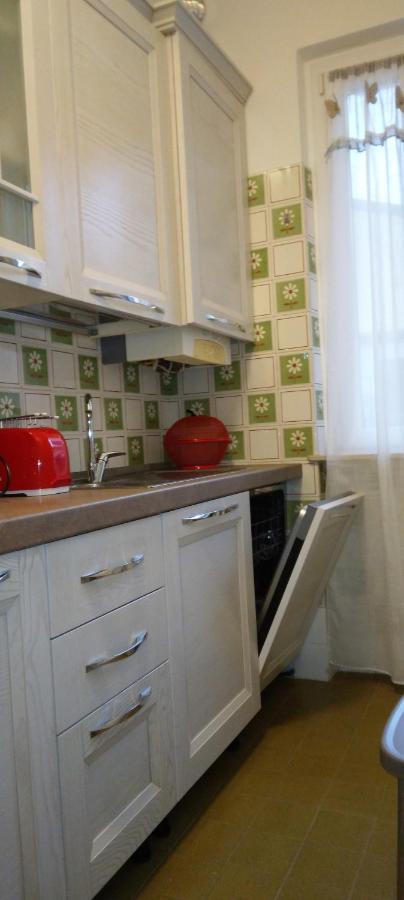 Casa Giulia Apartment เลวานโต ภายนอก รูปภาพ