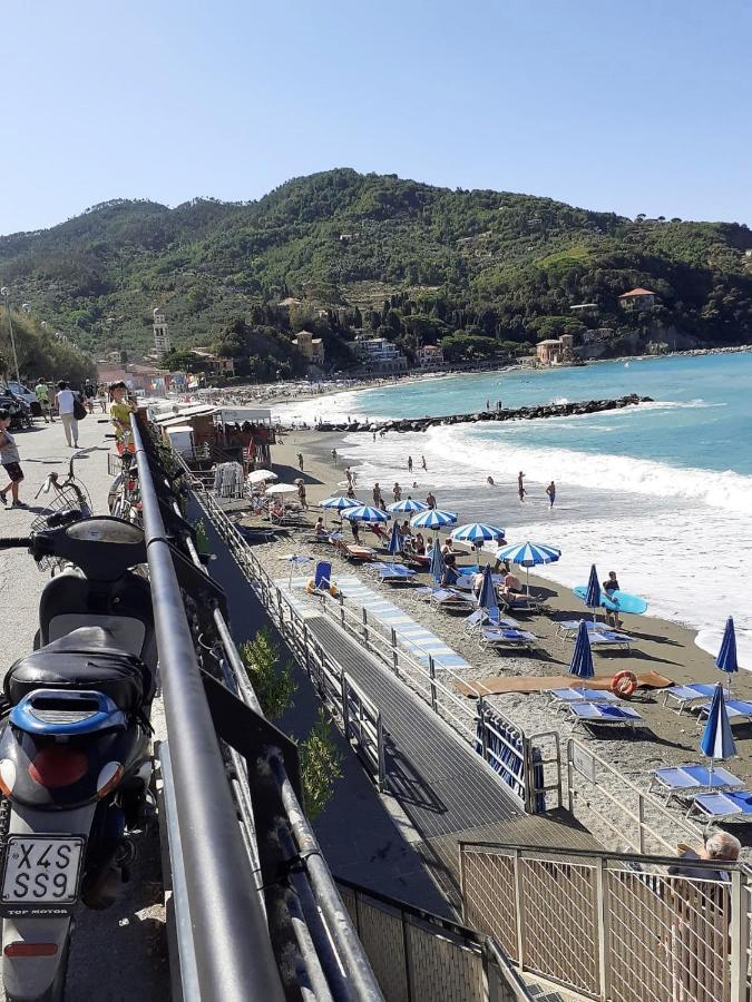 Casa Giulia Apartment เลวานโต ภายนอก รูปภาพ