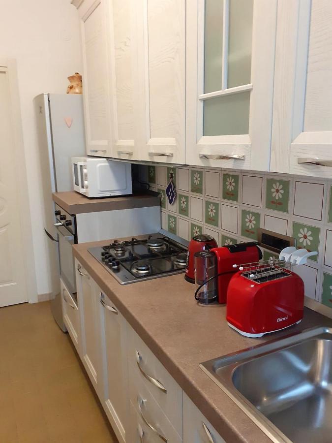 Casa Giulia Apartment เลวานโต ภายนอก รูปภาพ