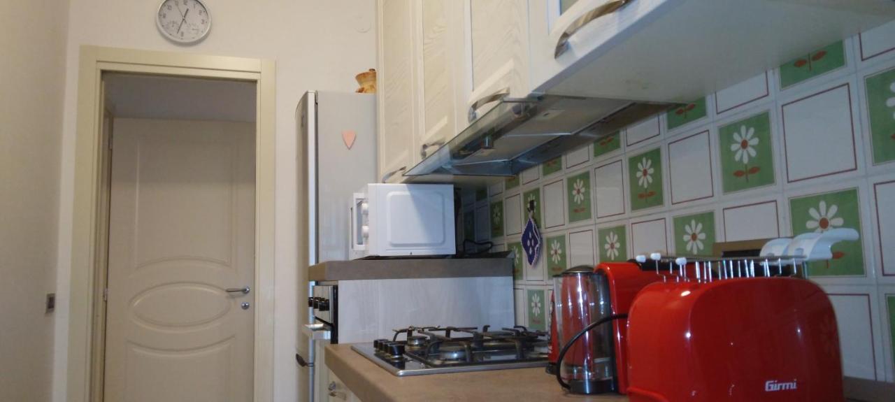 Casa Giulia Apartment เลวานโต ภายนอก รูปภาพ