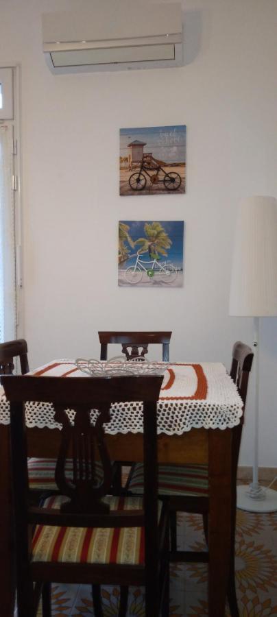 Casa Giulia Apartment เลวานโต ภายนอก รูปภาพ